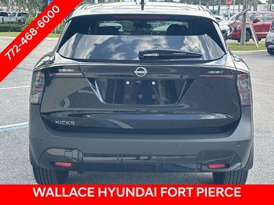 2025 Nissan Kicks SV