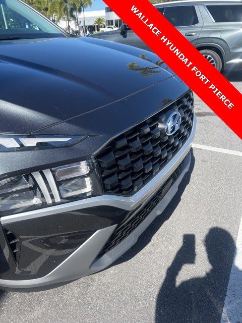 2022 Hyundai Santa Fe SE