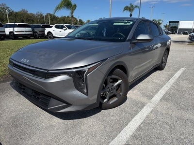 2025 Kia K4 LXS