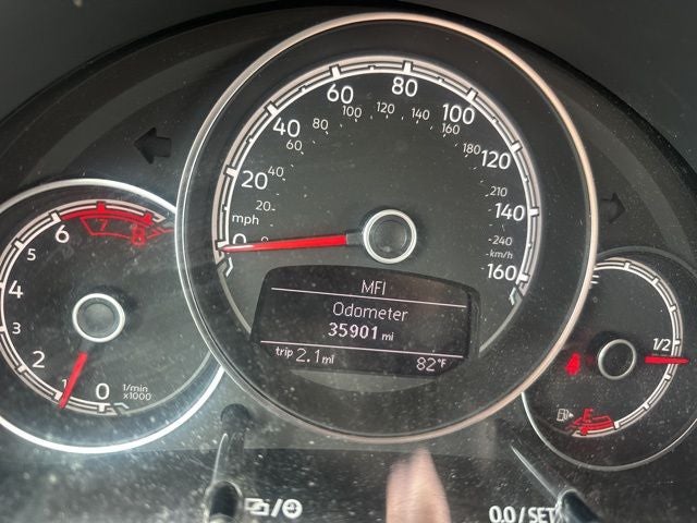 2019 Volkswagen Beetle Convertible S