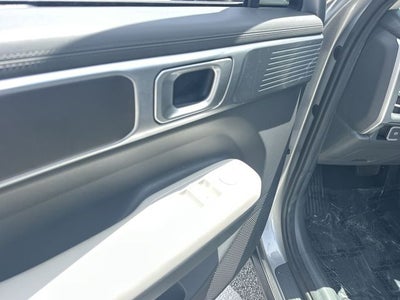 2024 Hyundai Santa Fe SE