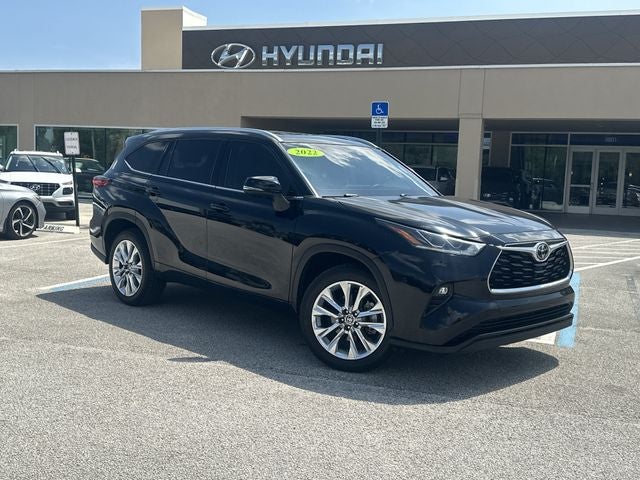 2022 Toyota Highlander Limited