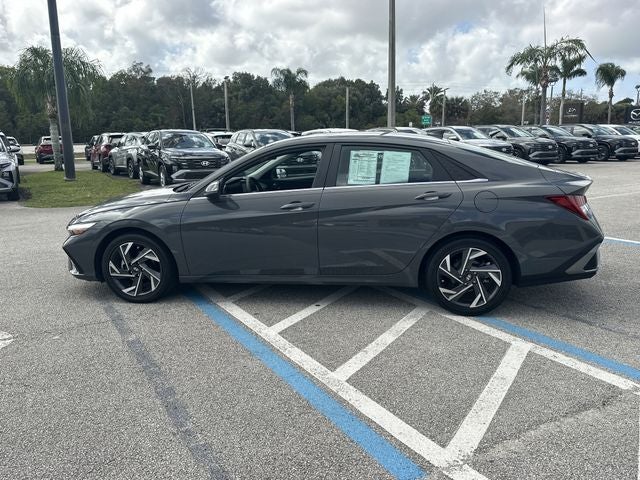 2024 Hyundai Elantra Hybrid Limited