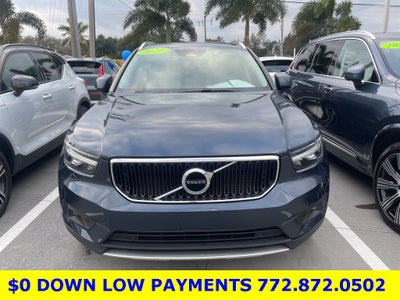 2021 Volvo XC40 Momentum