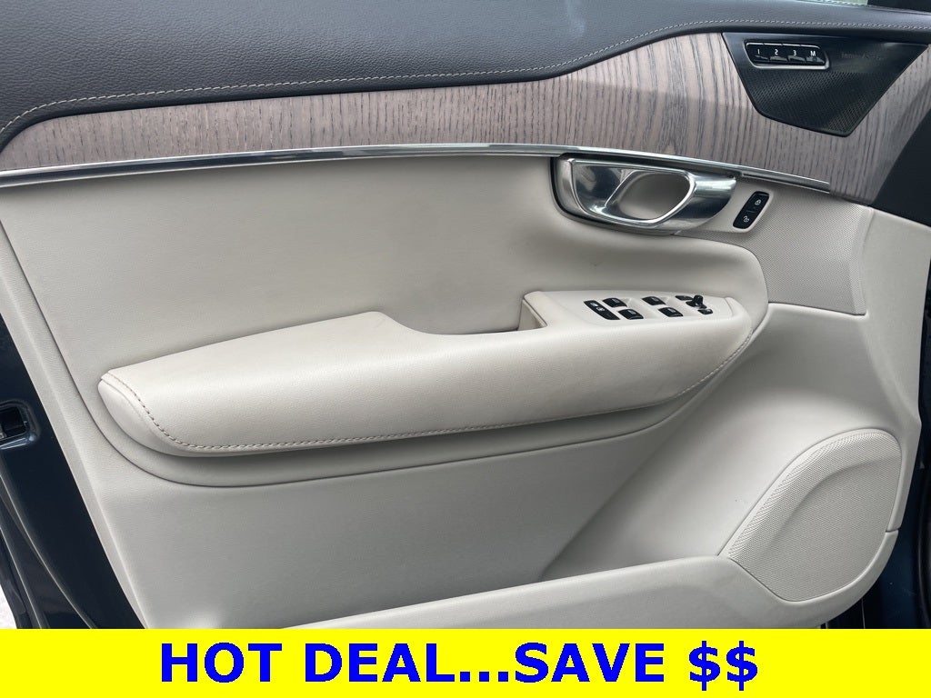 2021 Volvo XC90 T6 Inscription