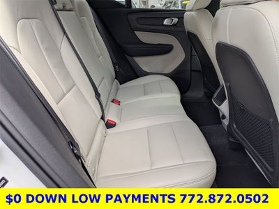 2021 Volvo XC40 Momentum