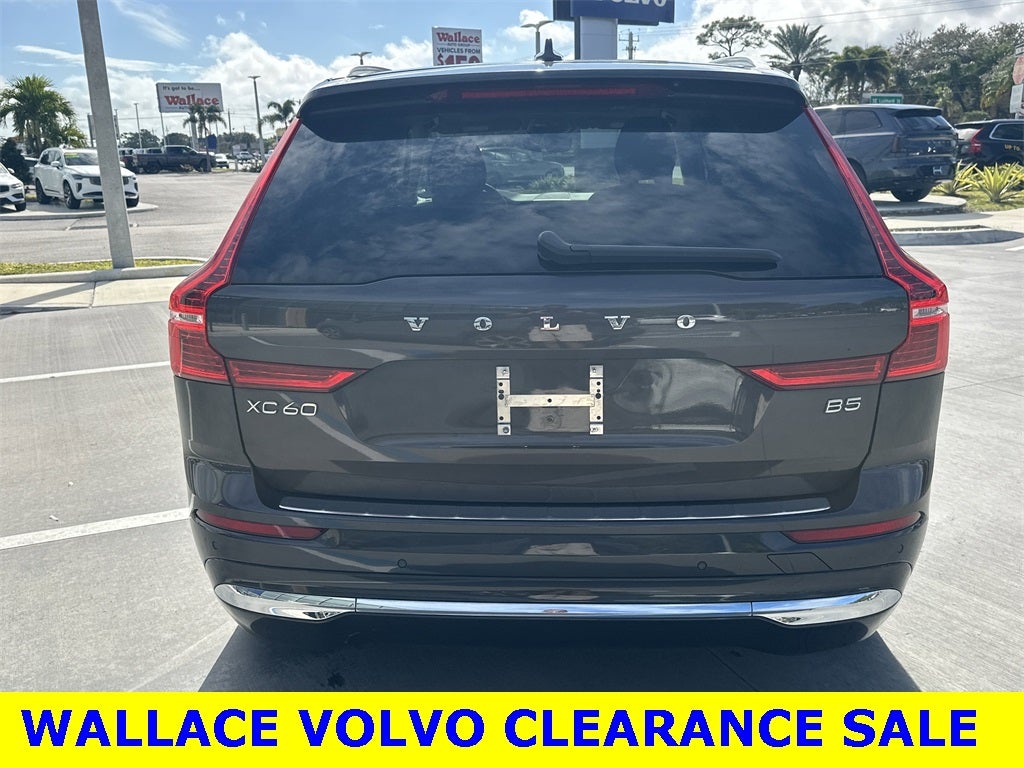 2023 Volvo XC60 B5 Plus Bright Theme