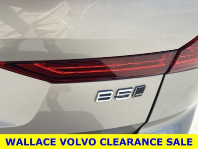 2024 Volvo XC60 B5 Plus Dark Theme