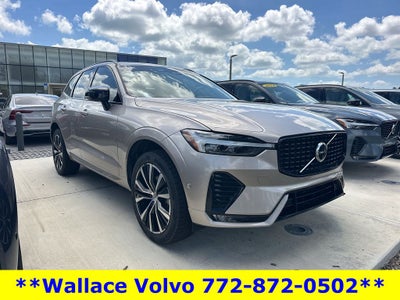 2024 Volvo XC60 B5 Plus Dark Theme