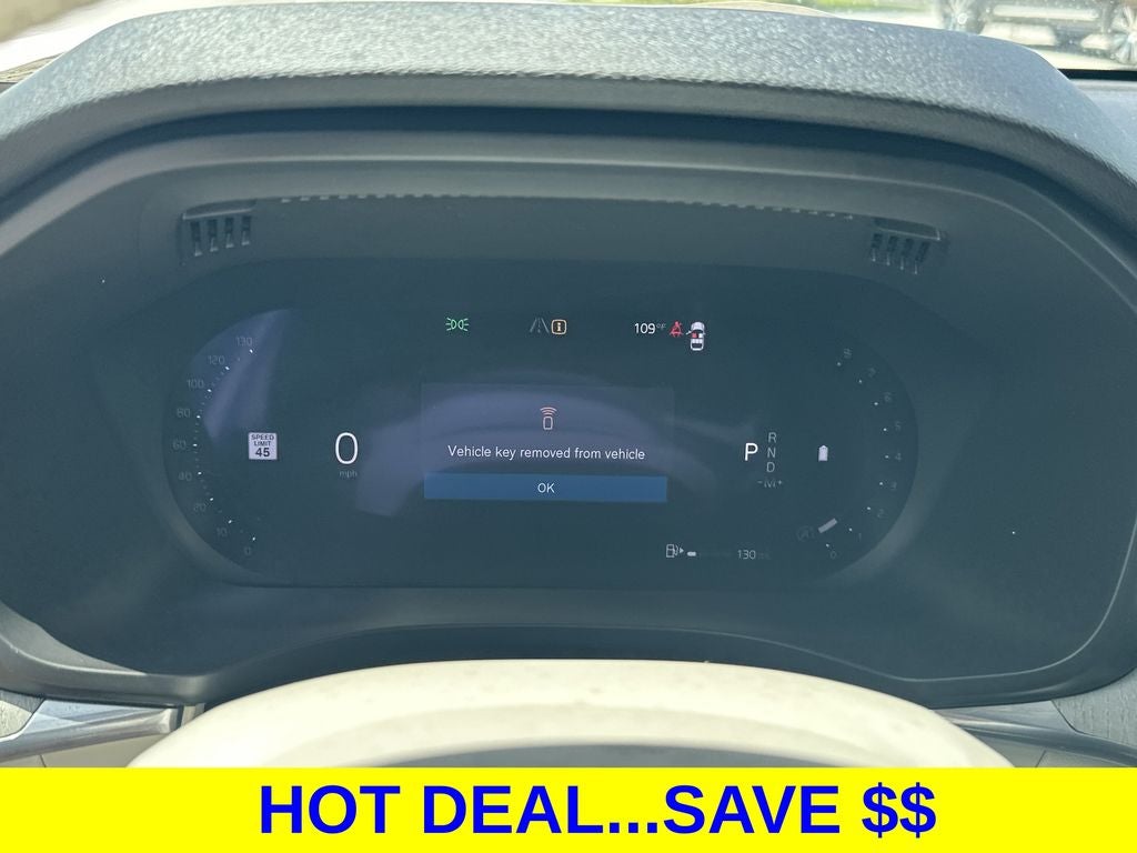 2024 Volvo XC60 B5 Plus Dark Theme