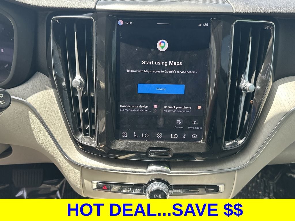 2024 Volvo XC60 B5 Plus Dark Theme