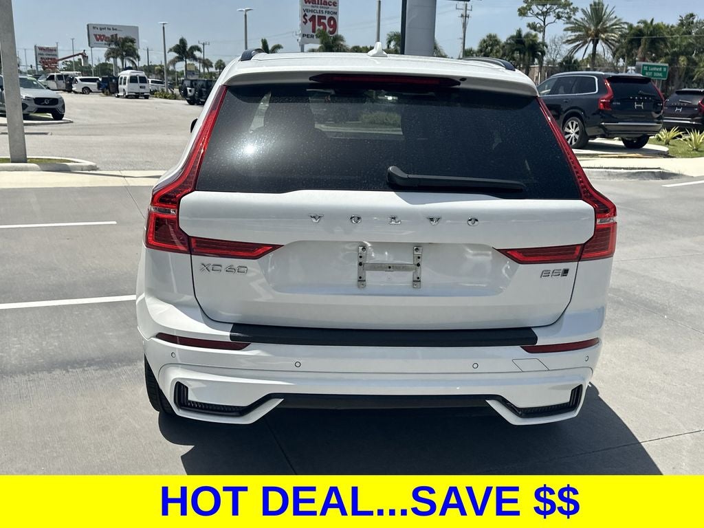 2024 Volvo XC60 B5 Plus Dark Theme