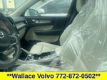 2024 Volvo XC40 B5 Plus Bright Theme