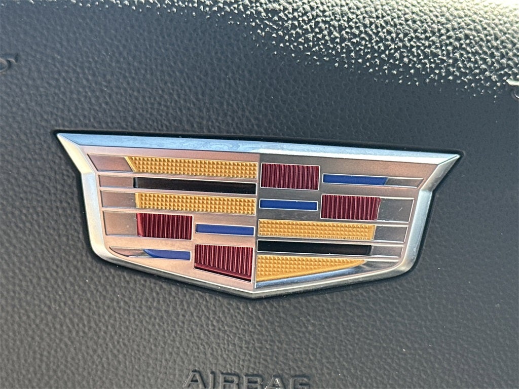 2025 Cadillac XT5 Luxury