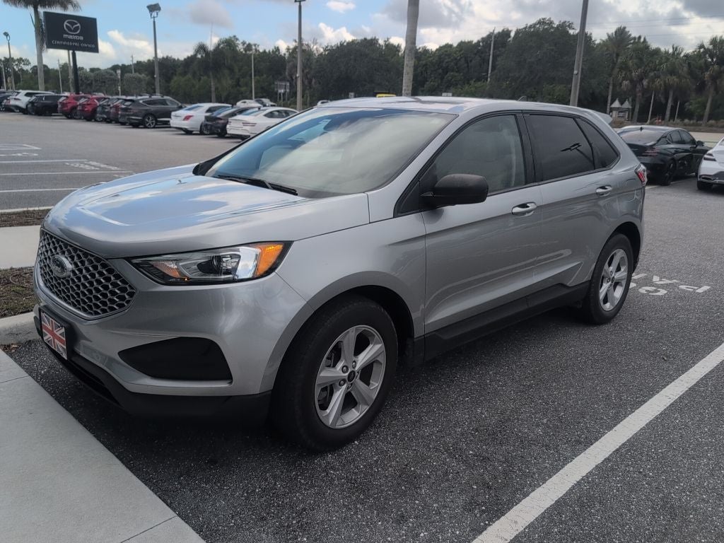 2024 Ford Edge SE