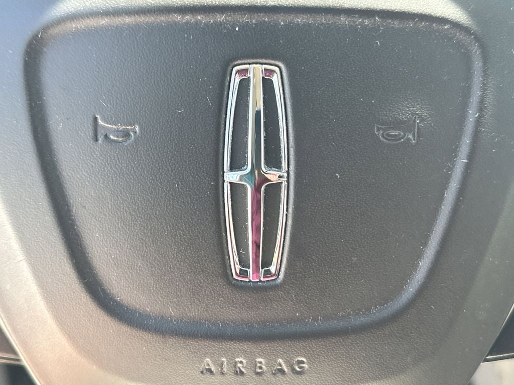 2019 Lincoln Nautilus Standard