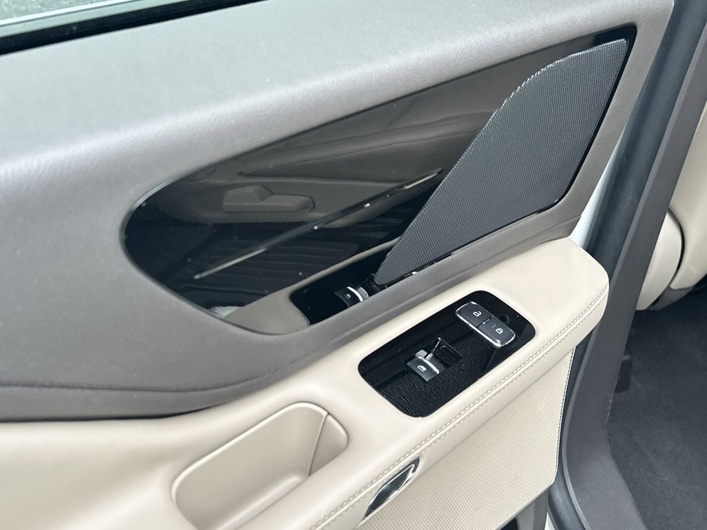 2023 Lincoln Aviator Standard