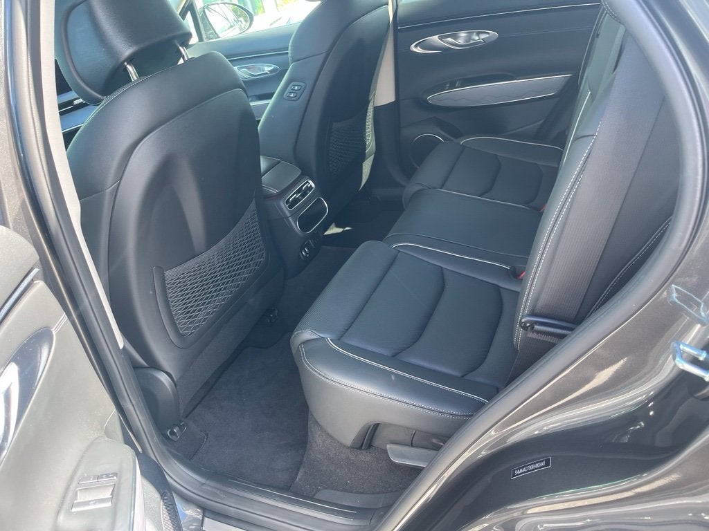 2024 Genesis GV70 2.5T Advanced