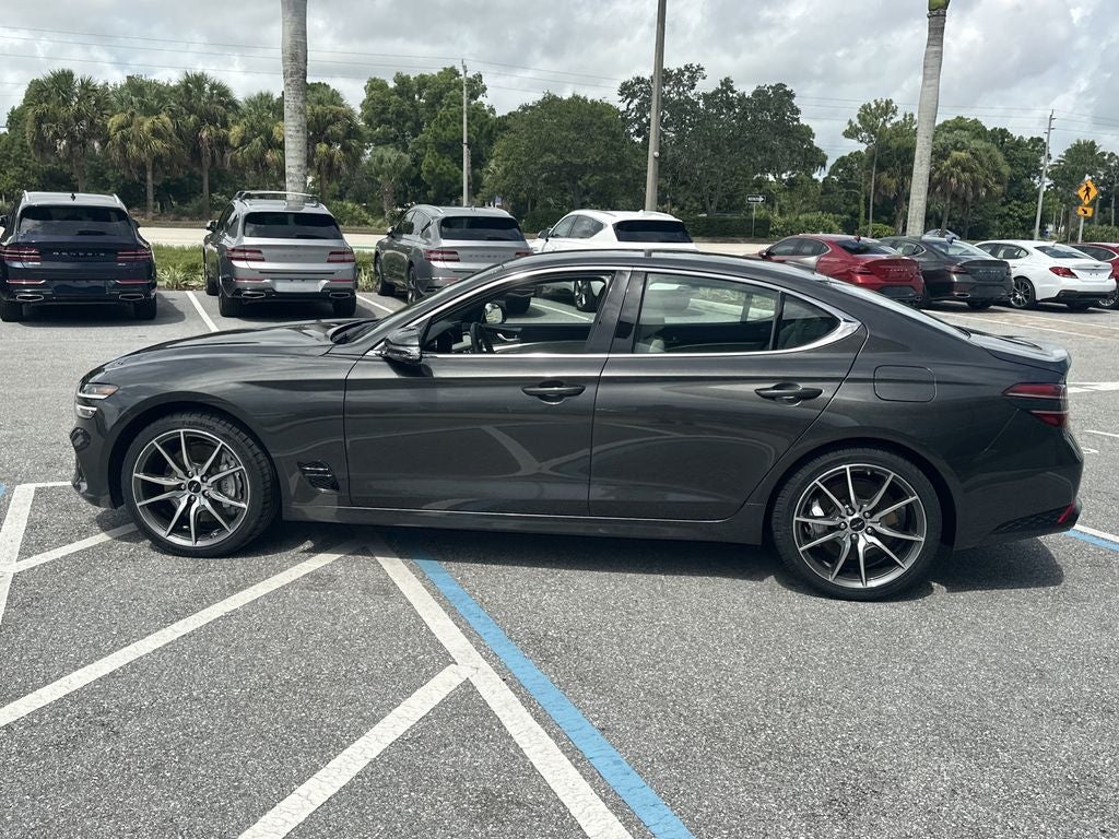 2025 Genesis G70 2.5T