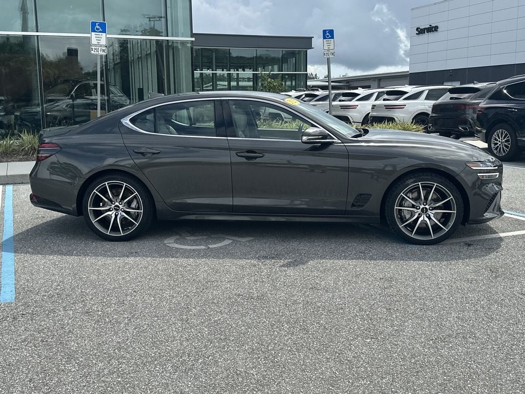 2025 Genesis G70 2.5T
