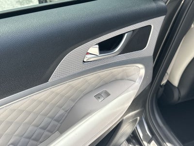 2023 Genesis G70 3.3T