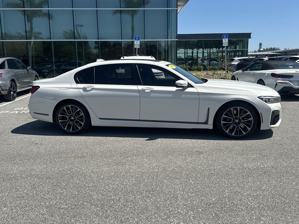 2021 BMW 7 Series 740i