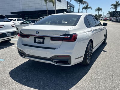 2021 BMW 7 Series 740i