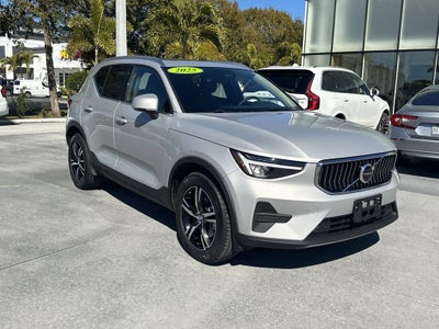 2025 Volvo XC40 B5 Core