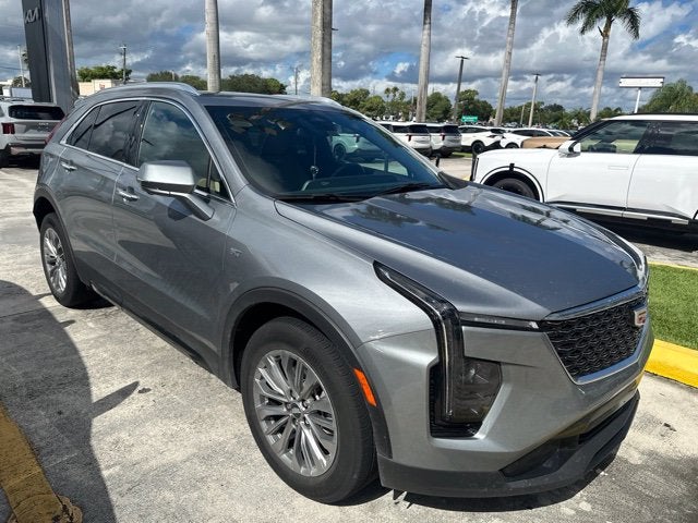 2025 Cadillac XT4 Premium Luxury