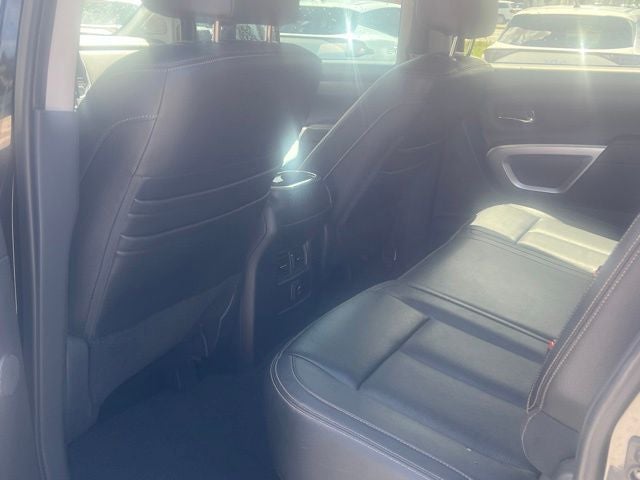 2018 Nissan Titan SL