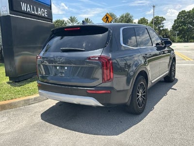 2022 Kia Telluride LX