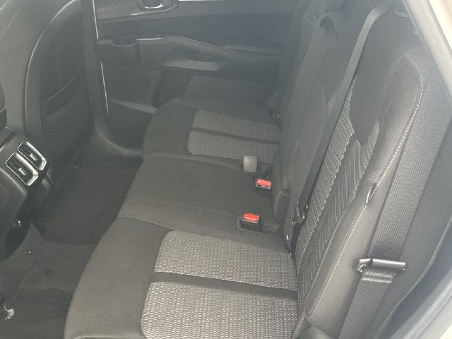 2025 Kia Sorento LX