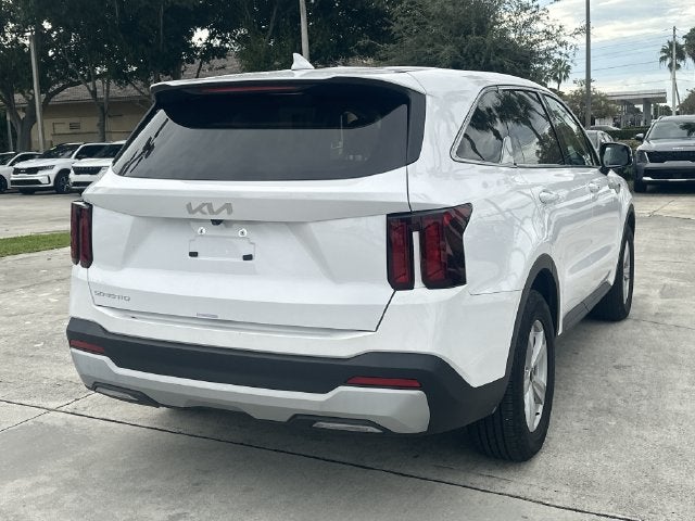 2025 Kia Sorento LX