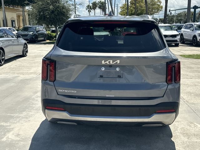 2025 Kia Sorento S
