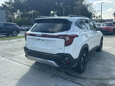 2025 Kia Seltos EX