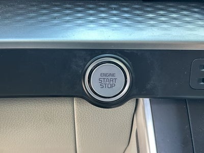 2024 Kia Carnival LX Seat Package
