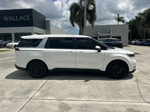 2024 Kia Carnival LX Seat Package