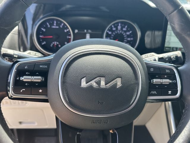 2024 Kia Carnival EX