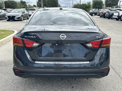2022 Nissan Altima 2.5 SV
