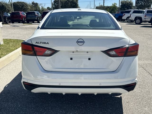 2025 Nissan Altima 2.5 SV