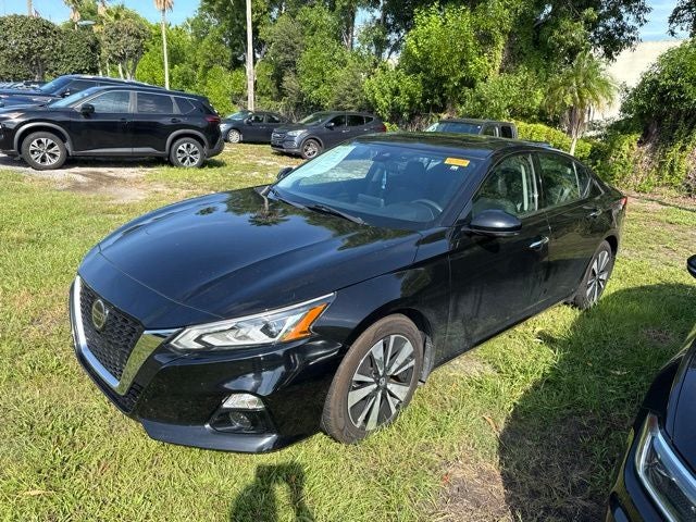 2022 Nissan Altima 2.5 SL