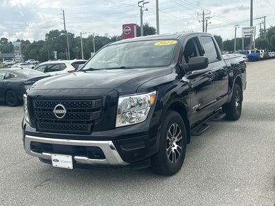 2024 Nissan Titan SV