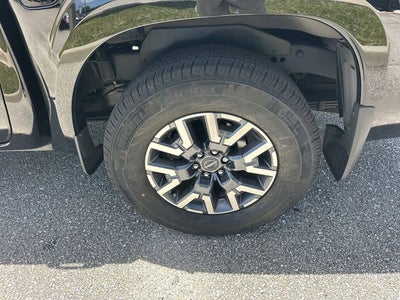 2024 Nissan Frontier SL