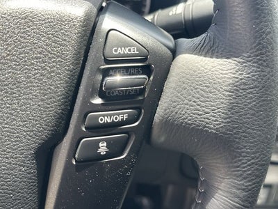 2024 Nissan Frontier SL