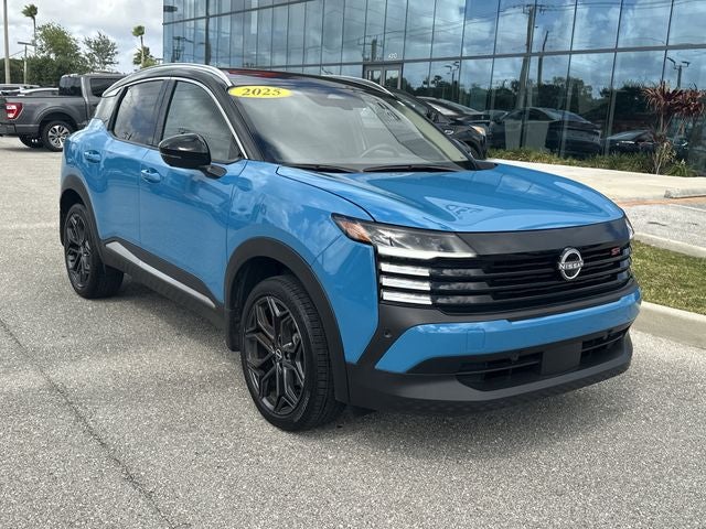2025 Nissan Kicks SR