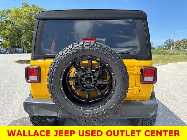 2020 Jeep Wrangler Unlimited Sahara **LIFTED**