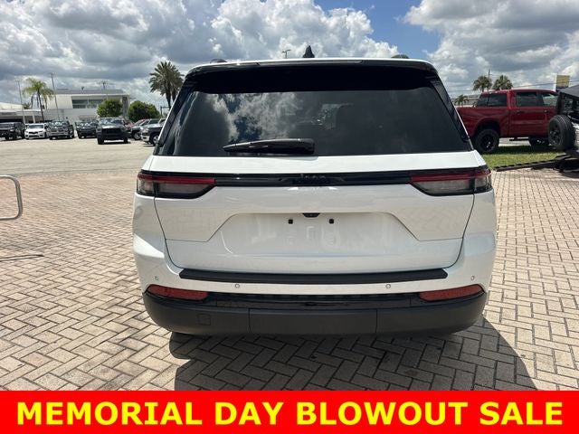 2024 Jeep Grand Cherokee Altitude