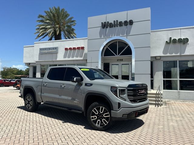 2025 GMC Sierra 1500 AT4