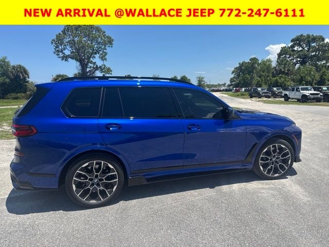 2025 BMW X7 M60i