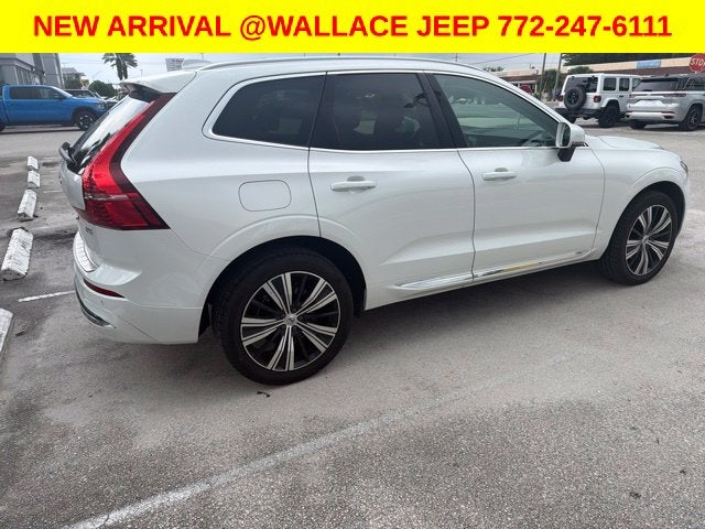 2022 Volvo XC60 B5 Inscription